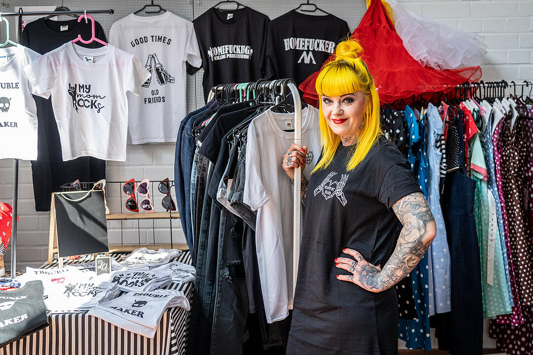 Mit vielen Top Tattookünstlern und Händlern.