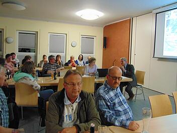 Bei der Bürgerversammlung in Ebersbach ging es teilweise hoch her. Foto: Petra Malbrich
