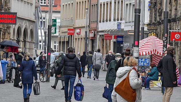In Bamberg war am Montag  Shopping angesagt. Foto: Ronald Rinklef