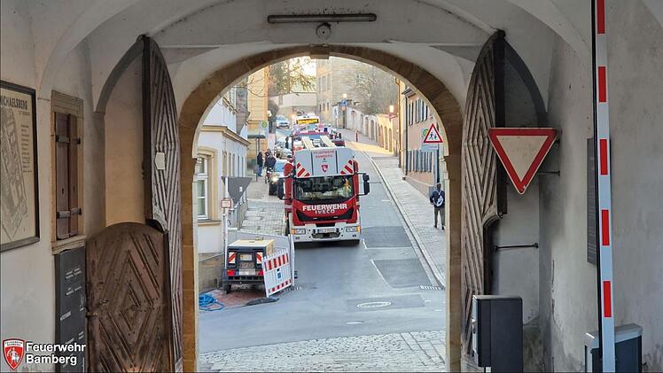 Bamberg: Feuerwehreinsatz in Michaelskirche - Brandmeldeanlage hatte angeschlagen