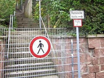 Mit 8:3 Stimmen sprach sich der Bauausschuss für den Neubau der Treppe zu neuen Konditionen aus. Foto: Thomas Mäuser