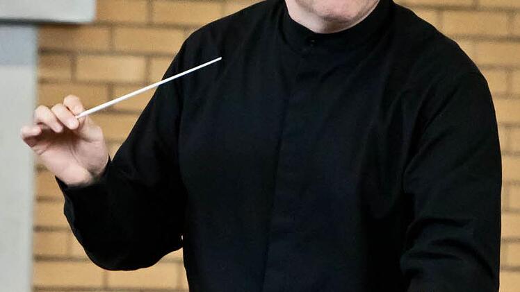 Unter der Leitung von Till Fabian Weser gastierte das Jugendsymphonieorchester Oberfranken erstmals in Bad Rodach.Foto: Jochen Berger