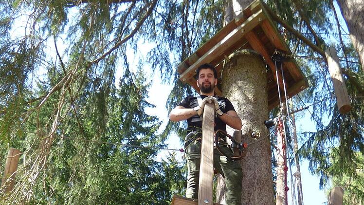 Im Kletterwald Foto: Thomas Weichert