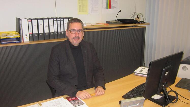Matthias Welsch ist der neue Schulleiter der Staatlichen Realschule Scheßlitz. Foto: Stefan Fößel