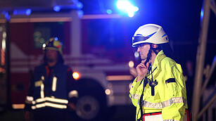 Im Bau befindliches Blockheizkraftwerk fängt Feuer