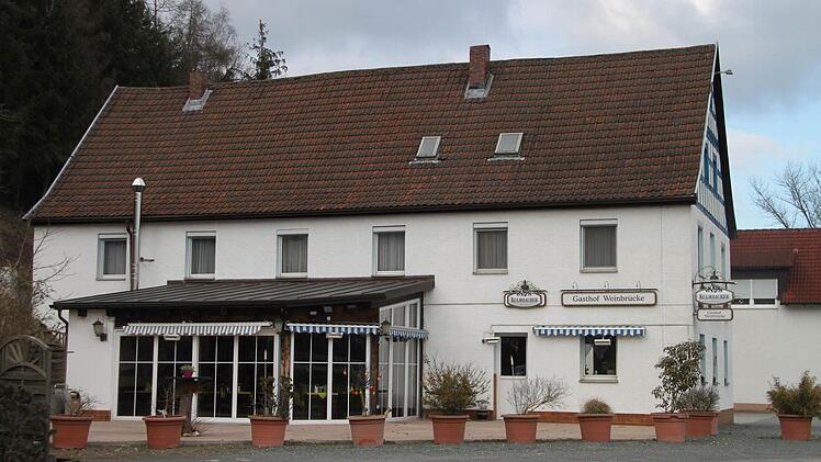"Weinbrücken"-Wirt Guido Kögel hat der AfD abgesagt. Jetzt tagt die Alternative für Deutschland in einer Mainleuser Pizzeria. Foto: Alexander Hartmann
