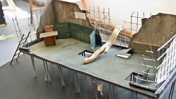 Bühnenbildmodell zu Ruth Johanna Benraths Schauspiel "Klassenkämpfe"Foto: Jochen Berger