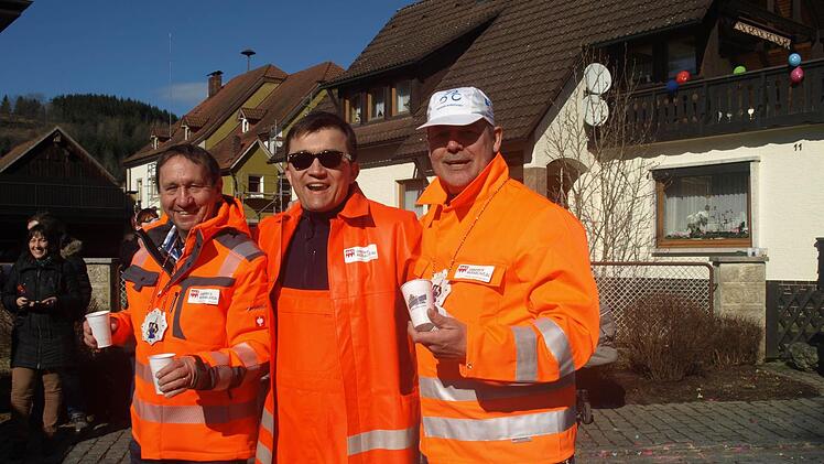 Impressionen vom Faschingstreiben in Steinwiesen. Foto: Susanne Deuerling