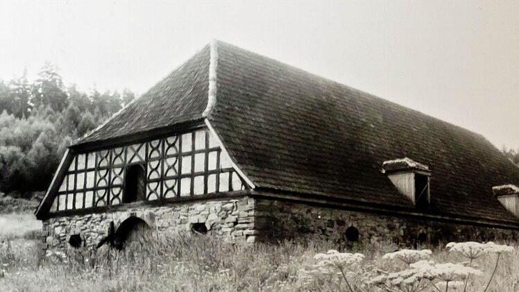 Regelrecht aus dem Dornröschenschlaf erweckt wurde die Alte Schäferei in Ahorn, die zur Heimat für das Gerätemuseum des Coburger Landes mit seinen umfangreichen Sammlungen wurde. Foto: Archiv