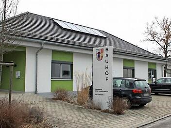 Der gemeindliche Bauhof hat auf dem einstigen Muna-Areal eine neue Heimat gefunden. Fotos; Anette Schreiber