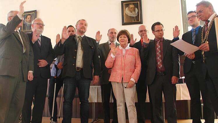 Sie werden vereidigt.