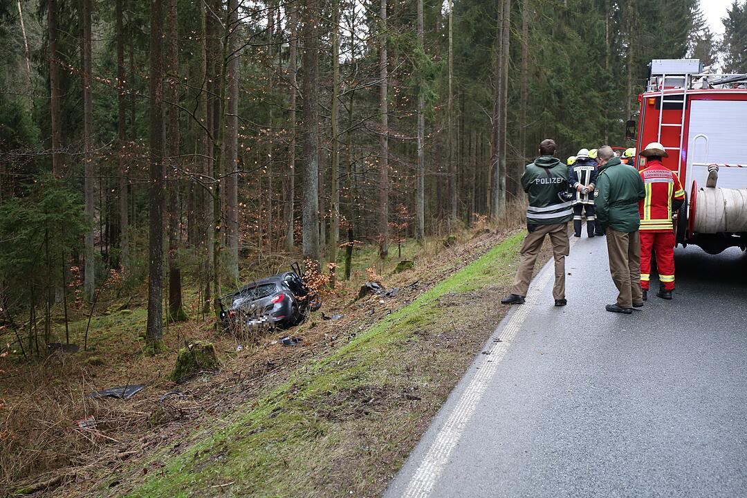 Tödlicher Unfall auf B85