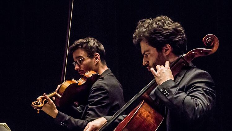 Saison-Auftakt beim Coburger "Verein": Impressionen vom Konzert des Goldmund QuartettsFoto: Jochen Berger