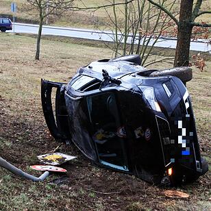 Bamberg: Autofahrerin wird gerammt und gerät in Graben