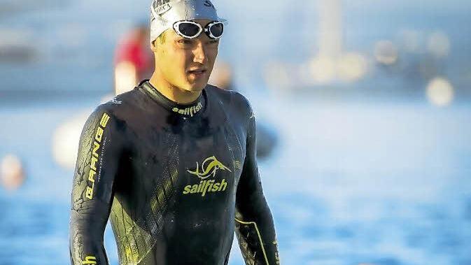 Eine starke Schwimmleistung zeigte Andreas Dreitz beim Timberman-Triathlon. Der Michelauer kam als Vierter mit nicht zu viel Rückstand auf den Führenden aus dem Winnipesaukee-See.  Foto: Archiv/Kuhn