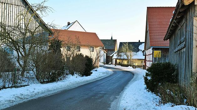 Hinsichtlich der Ortsdurchfahrt von Seubersdorf ist Handlungsbedarf gegeben Fotos: Dieter Radziej