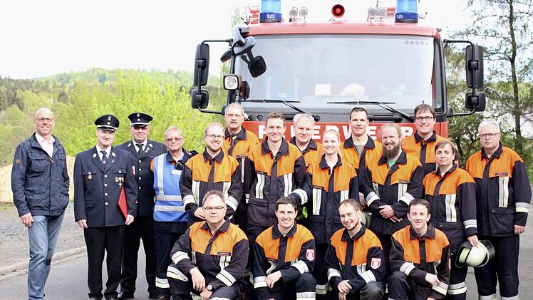 Erstmals haben die Freiwilligen Feuerwehren aus Wildflecken und Oberbach gemeinsam die Leistungsprüfung "Technische Hilfeleistung" abgelegt. Sebastian Schmitt