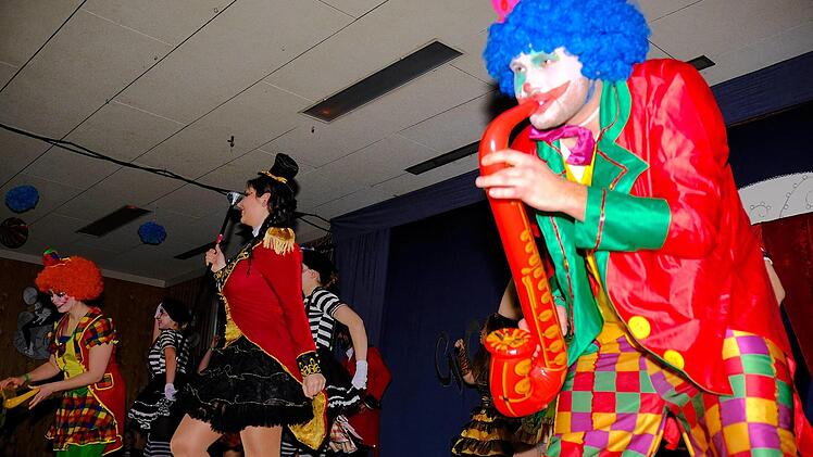 Die Showtanzgruppe EUKAGE Euerdorf mit dem Thema: "Zirkus". Gerd Schaar