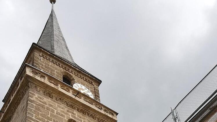 Die Sanierung der Kirche in Dormitz ist in vollem Gang. Foto: inFranken.de