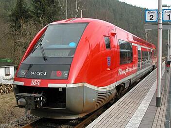"Walfisch" nennt man die Triebwagen der Baureihe 641. Foto: Oelzner