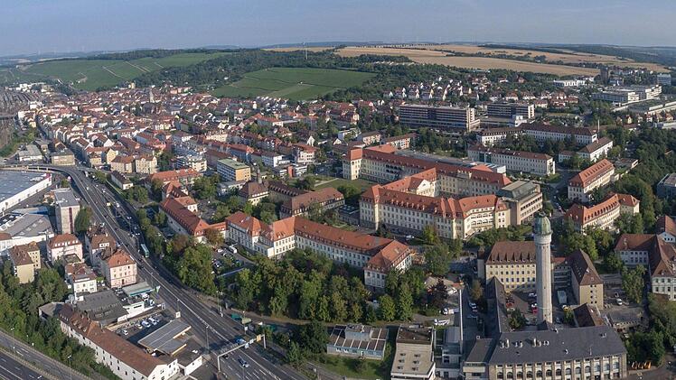 Das Universitätsklinikum Würzburg umfasst 19 Kliniken und 22 Polikliniken. Foto: Frank Dziamski/UKW