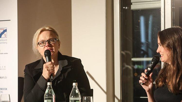 Karen Duve (links) und Tanja Kinkel Foto: Barbara Herbst
