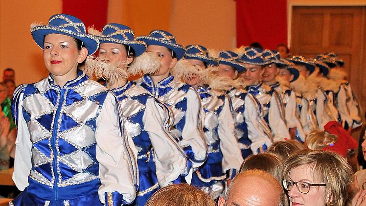 Mit einem Marsch zog die Garde ein. Foto: Dieter Britz