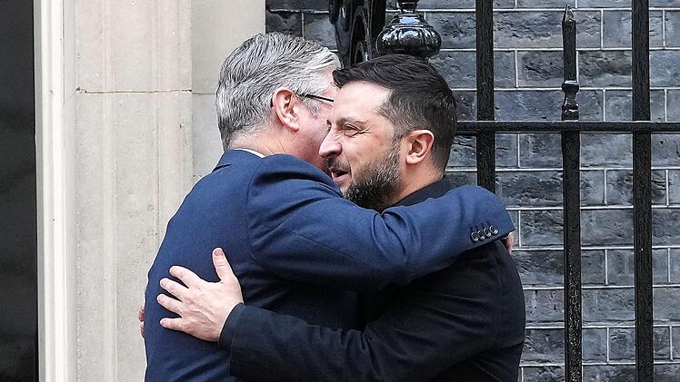 Keir Starmer empfängt ukrainischen Präsidenten Selenskyj