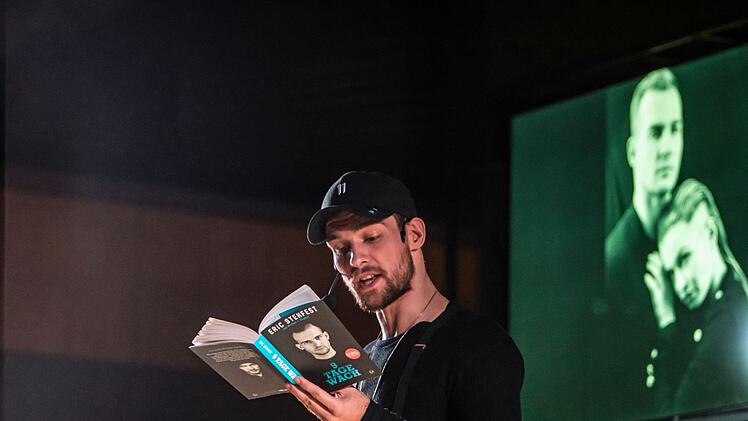 "9 Tage wach": Impressionen von der Erlebnislesung mit Eric und Edith Stehfest in NeustadtFoto: Jochen Berger