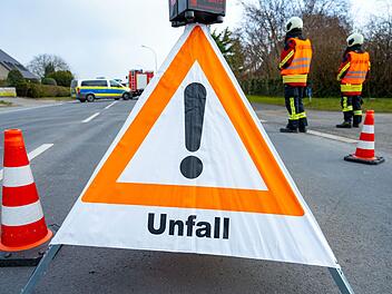 Crash auf B14 bei Lauf an der Pegnitz