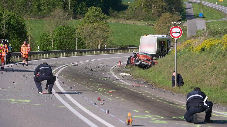 T&ouml;dlicher Unfall mit Linienbus