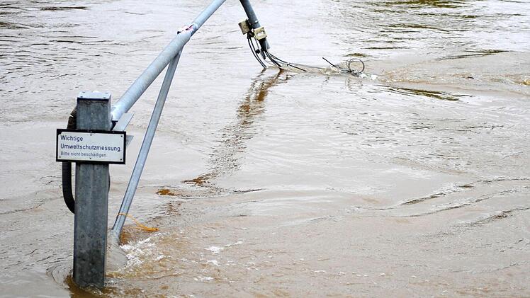 Am Hainberg hat das Hochwasser auch eine Umweltmessstelle zerstört. Foto: News5/Ott