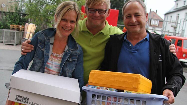 Dritter Bürgermeister Frank Wilzok mit Silke und Thomas Hammer. Foto: Sonja Adam