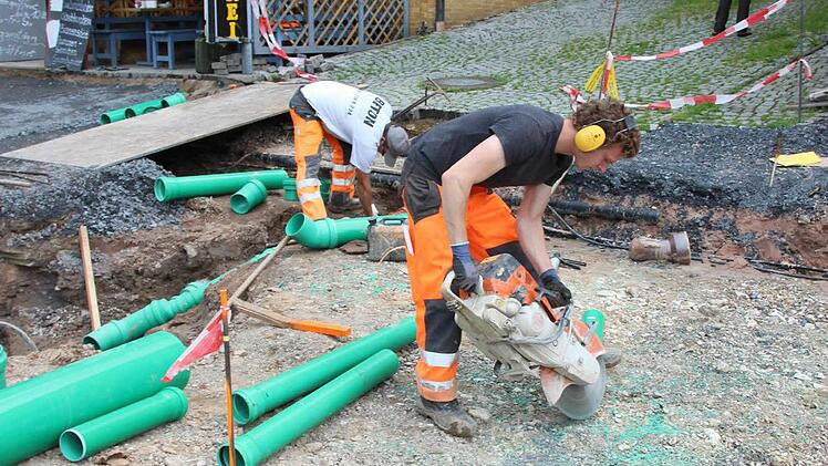 Arbeiten an den Entwässerungsleitungen Foto: Friedwald Schedel