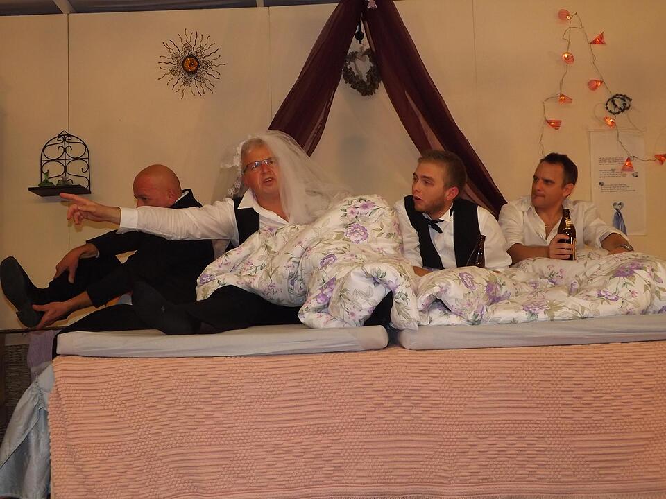 07.11.2016 Theatergruppe Gerach spielt >Die Nacht der Nächte!<