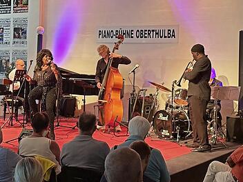 Deborah Woodson & Willy Ketzer Band sind am Samstag, 4. Juli, wieder auf der Piano-B&uuml;hne Oberthulba zu Gast.