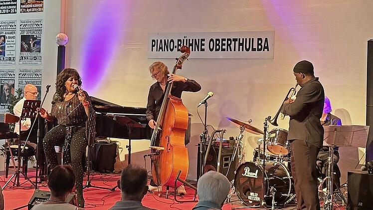 Deborah Woodson & Willy Ketzer Band sind am Samstag, 4. Juli, wieder auf der Piano-B&uuml;hne Oberthulba zu Gast.
