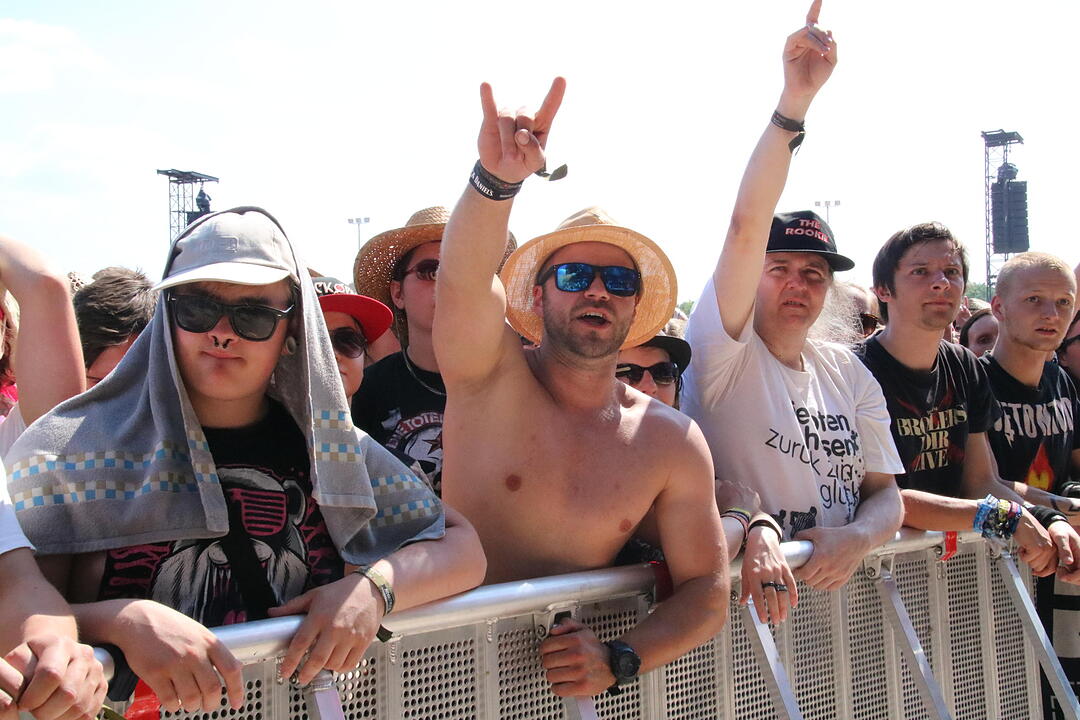 Halbnackt oder im Kostüm: Stimmung bei RIP 2017