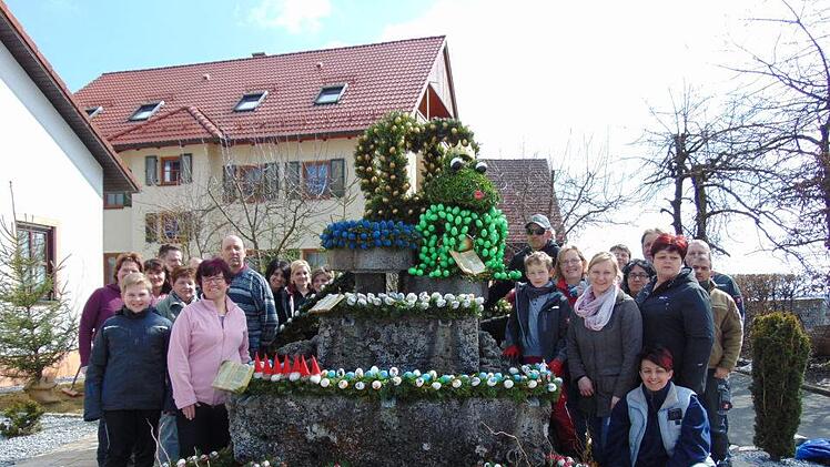 Die vielen fleißigen Helfer.Petra Malbrich