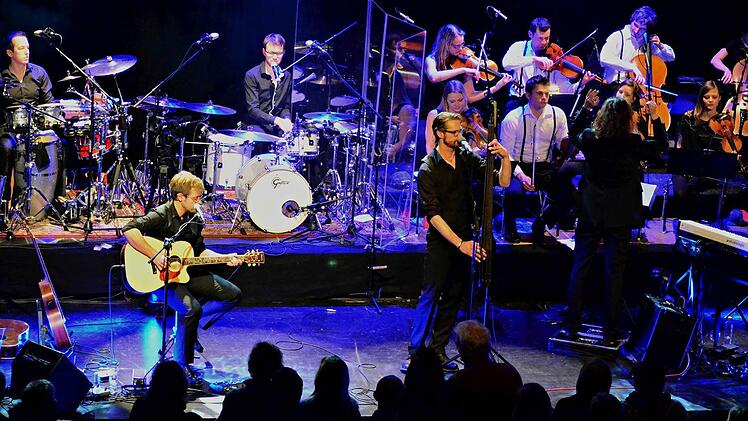 Huebnotix & Strings kommen am Samstag um 20 Uhr in die Dr.-Stammberger-Halle Kulmbach (Einlass ab 19 Uhr) Es gibt noch Karten für den Auftritt, unter anderem in der Geschäftsstelle der Bayerischen Rundschau im Kressenstein 2. Foto: privat