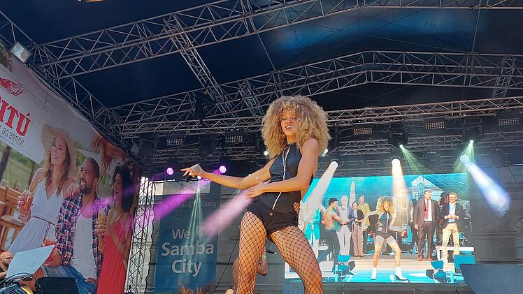 Coburger Samba-Festival 2022 in Bildern: so bunt und energiegeladen wurde gefeiert