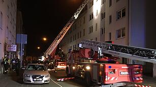 Dachstuhl brennt komplett aus