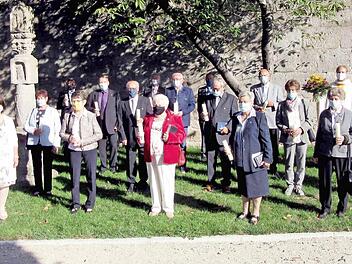 Zuerst wurde das 60. und 70. Jubiläum der Erstkommunion gefeiert. Fotos: Richard Sänger