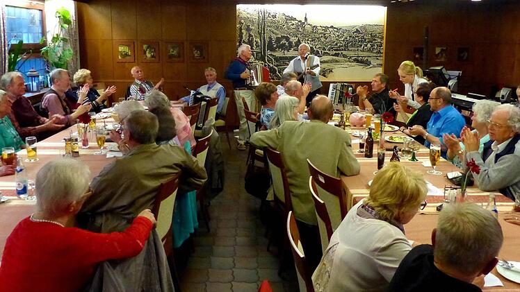 Beste Stimmung herrschte beim Musikanten-Stammtisch der Musikfreunde Obermain. Foto: Dieter Hübner