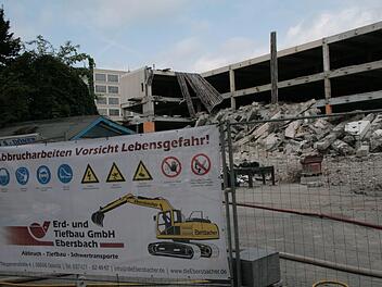 Das Bilka wird abgerissen. Foto: Jürgen Gärtner