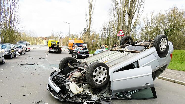 Nürnberg: Verkehrsunfallstatistik 2021 für Mittelfranken vorgestellt - das ist Unfallursache Nr. 1