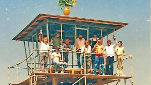 Der Fliegerturm im Bau (1985) 