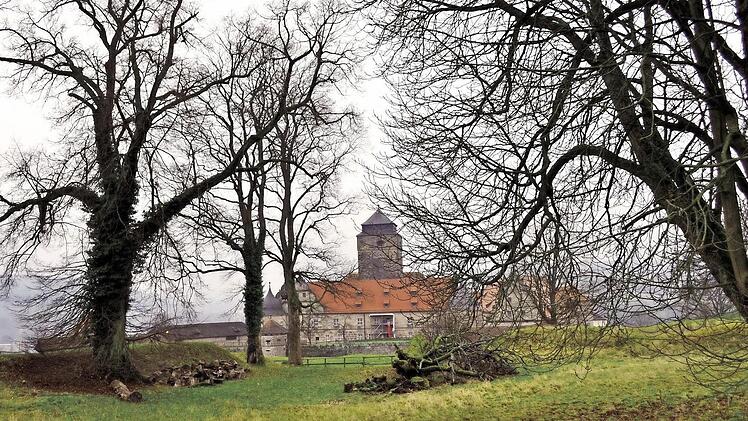 Auf diesem Terrain der Bastion III der Festung Rosenberg sollen zukünftig Trauungen im Freien stattfinden. Foto: K.- H. Hofmann