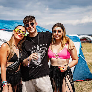 Beste Partystimmung auf dem Festival-Gelände!