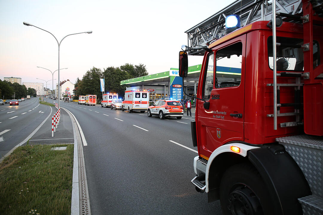 Kellerbrand breitet sich in einem Hofer Mehrfamilienhaus aus
